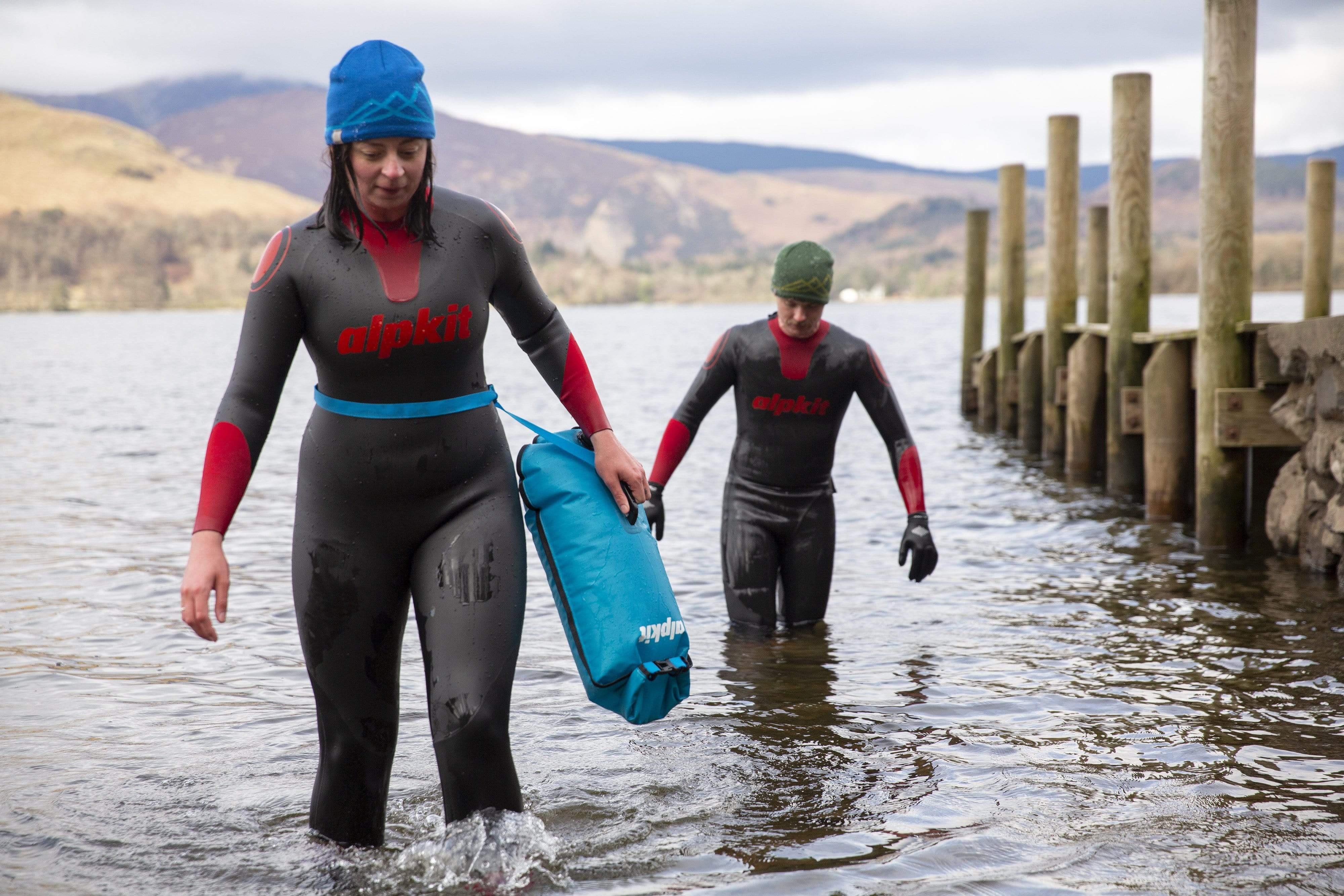 Lotic Swimming Wetsuit [Womens] - Image 2