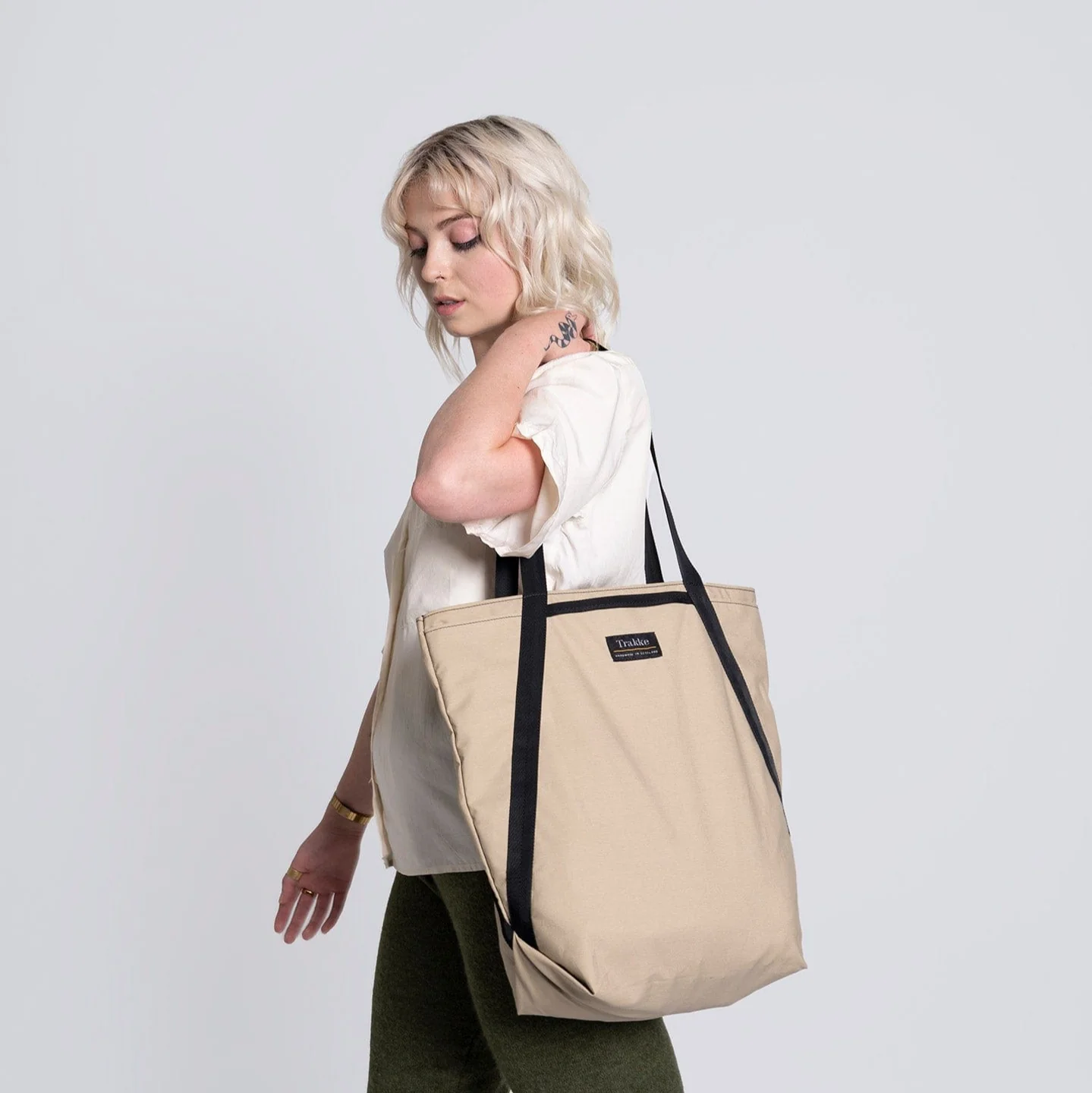 Trakke Messages Tote - Image 17