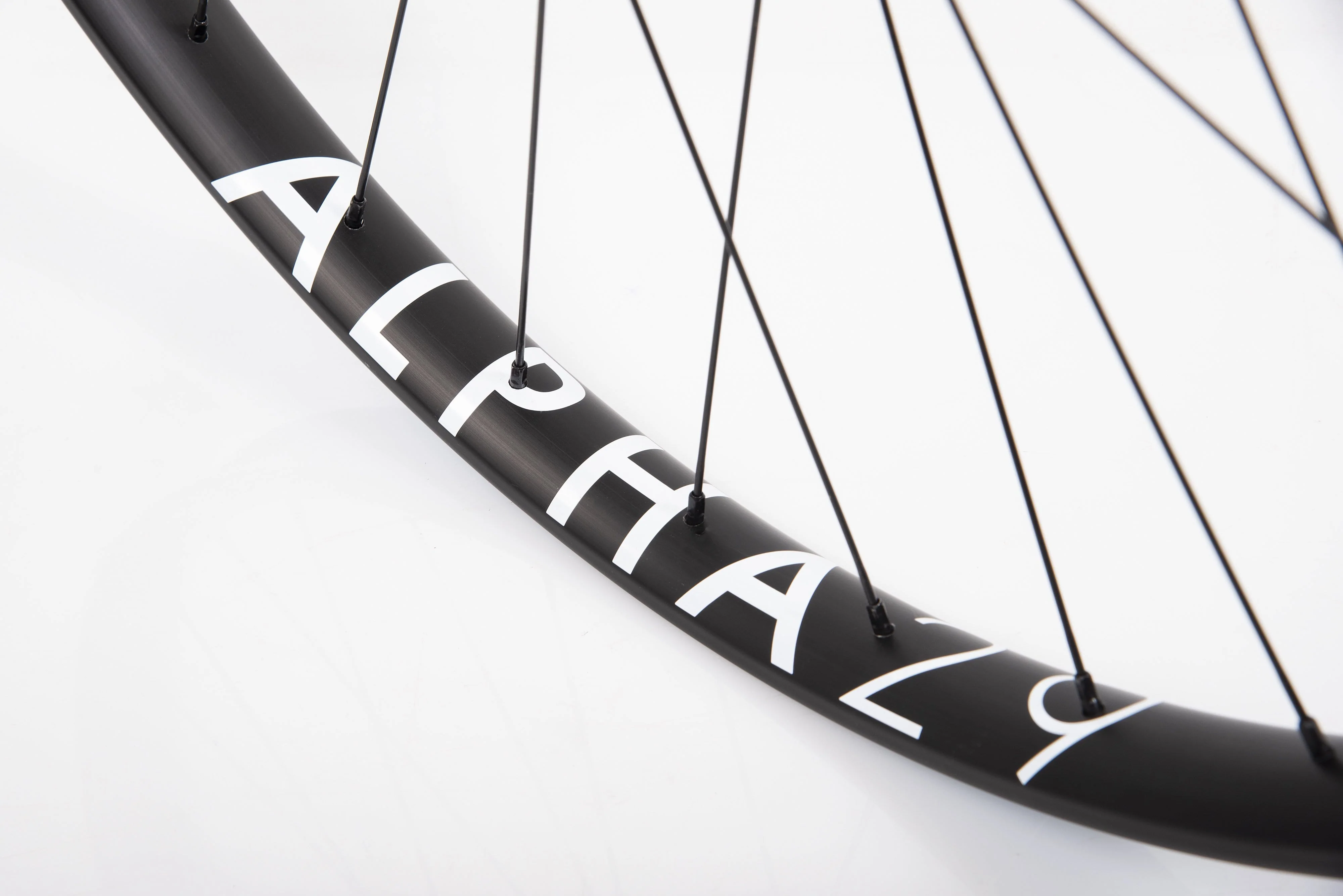 Sonder Alpha 29 Wheelset - Image 6