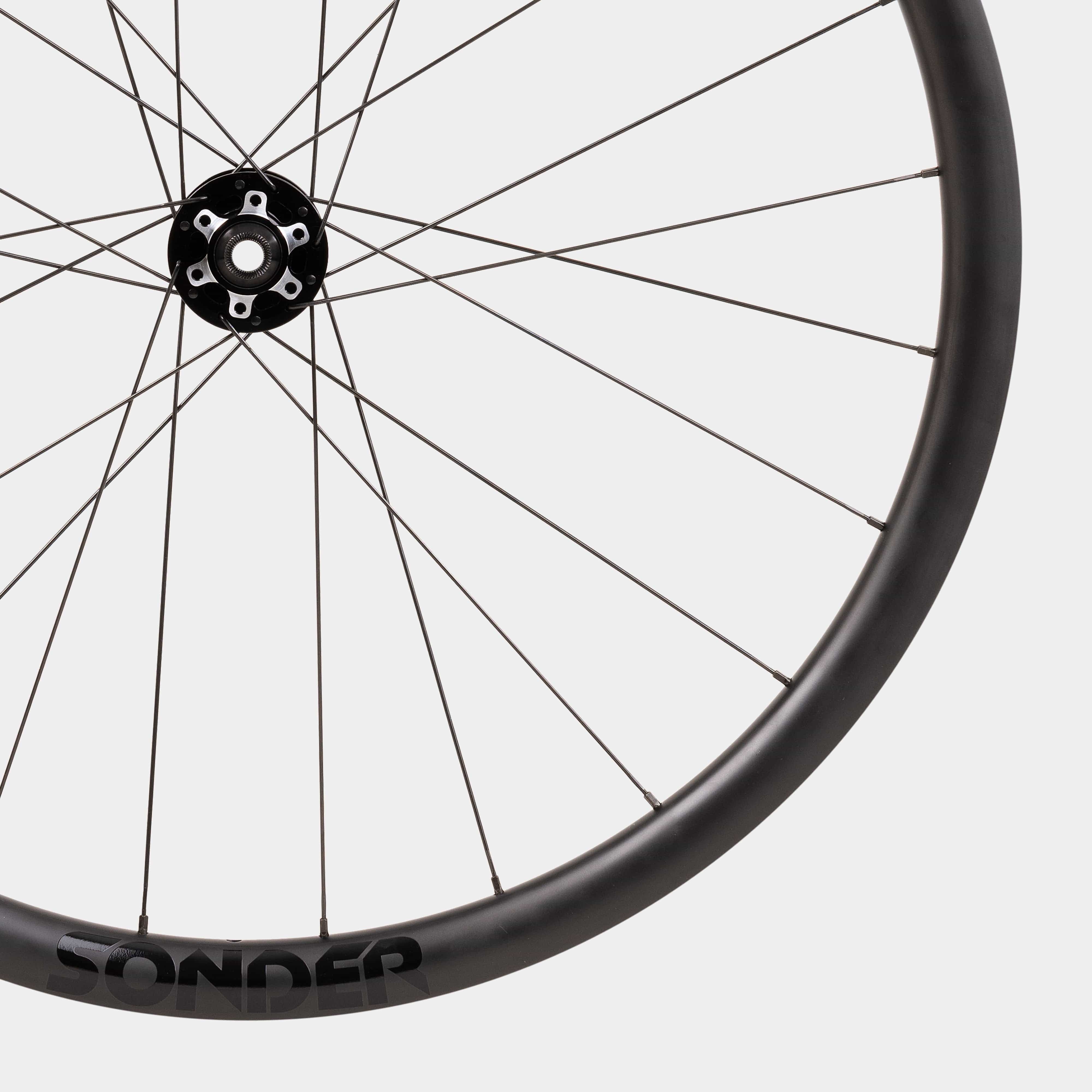 Sonder Black i21 Carbon Aero Wheelset - Image 11