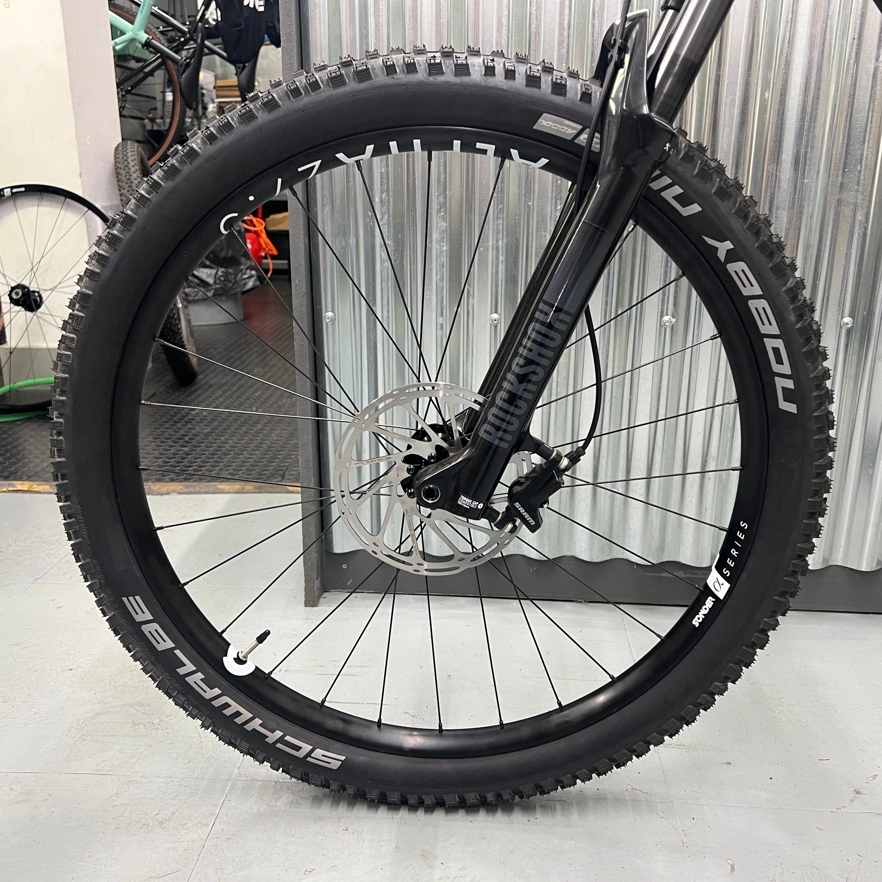 Frontier / Large - Image 10