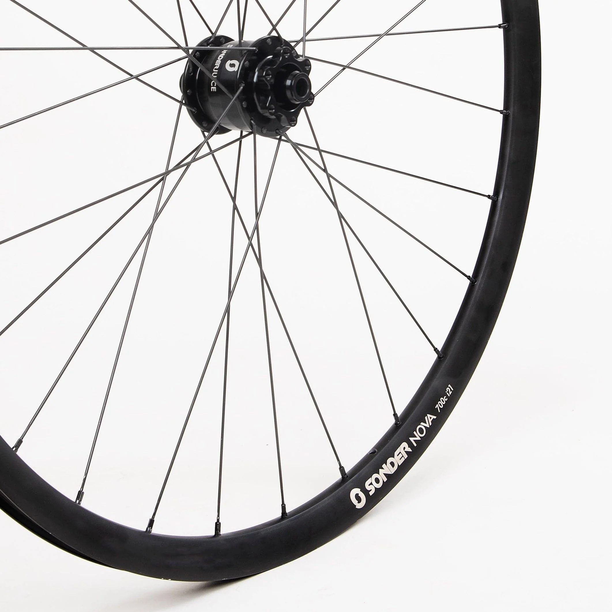 Sonder Nova 700c Dynamo Wheelset - Image 5